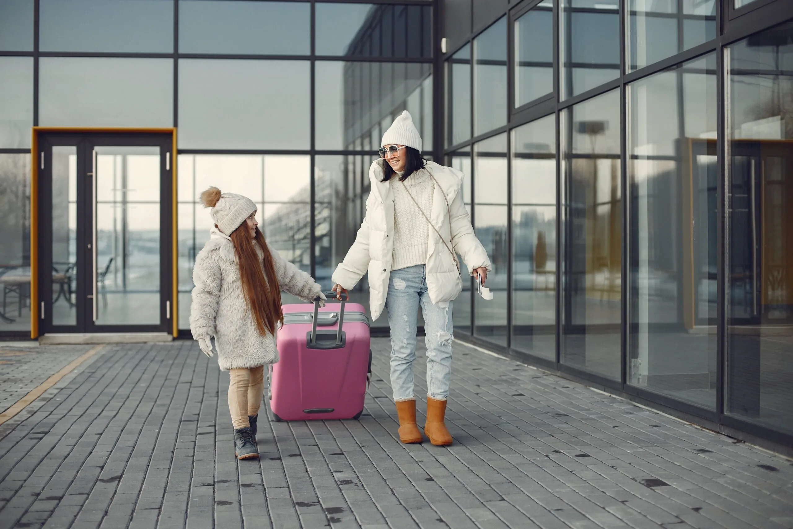 holiday travel lifestyle photo airport